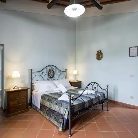 Fratta-santa Caterina Sleeps 16 With Pool And Wifi Cortona