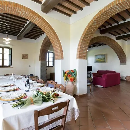 Villa Fratta-santa Caterina Sleeps 16 With Pool And Wifi *