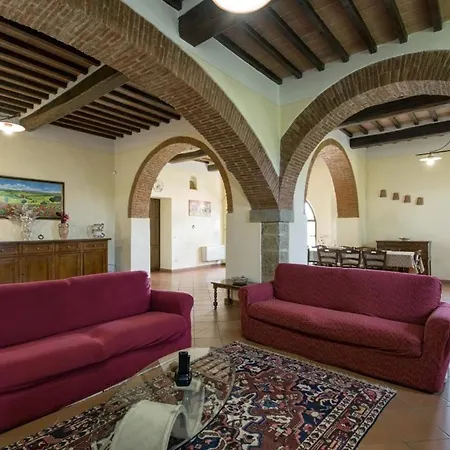 Fratta-santa Caterina Sleeps 16 With Pool And Wifi Cortona