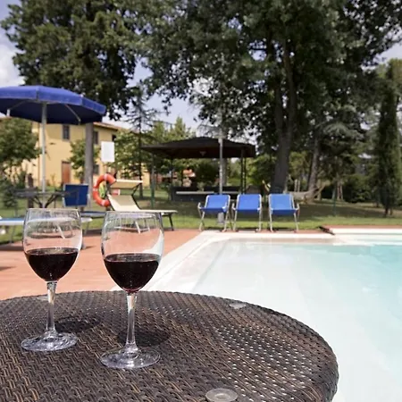 Fratta-santa Caterina Sleeps 16 With Pool And Wifi *