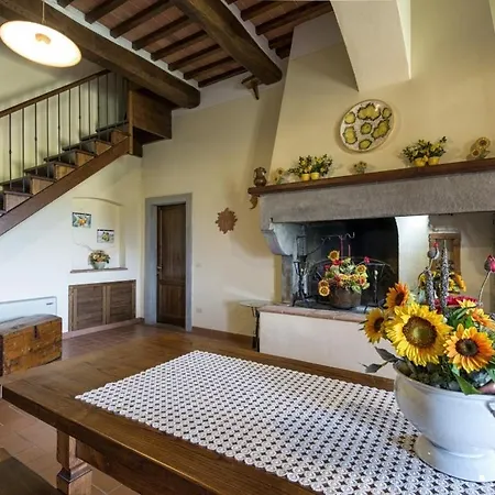 Fratta-santa Caterina Sleeps 16 With Pool And Wifi *
