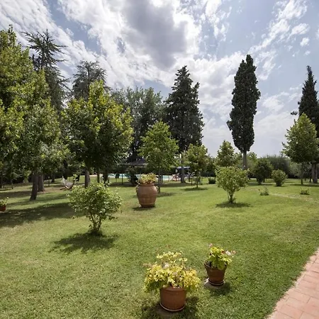 Fratta-santa Caterina Sleeps 16 With Pool And Wifi Villa